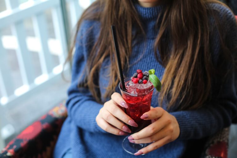 Ditch the booze & sugar! Dr. Luis shares 3 festive, healthy holiday drink alternatives—including a turmeric latte and cranberry spritzer—to support your liver & hormones.